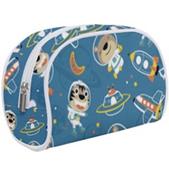 Seamless-pattern-funny-astronaut-outer-space-transportation Make Up Case (large) by uniart180623